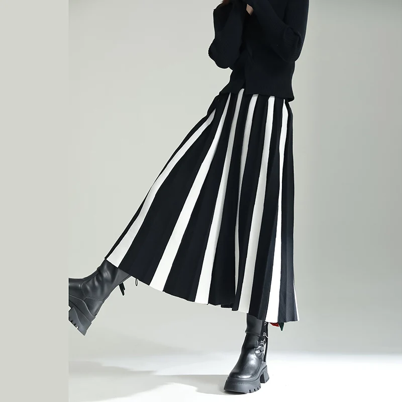 

Fashion Autumn And Winter New Thick And Niche Color-Block Knitted Skirt Slim A-line Long Knitted Skirt Umbrella Skirt