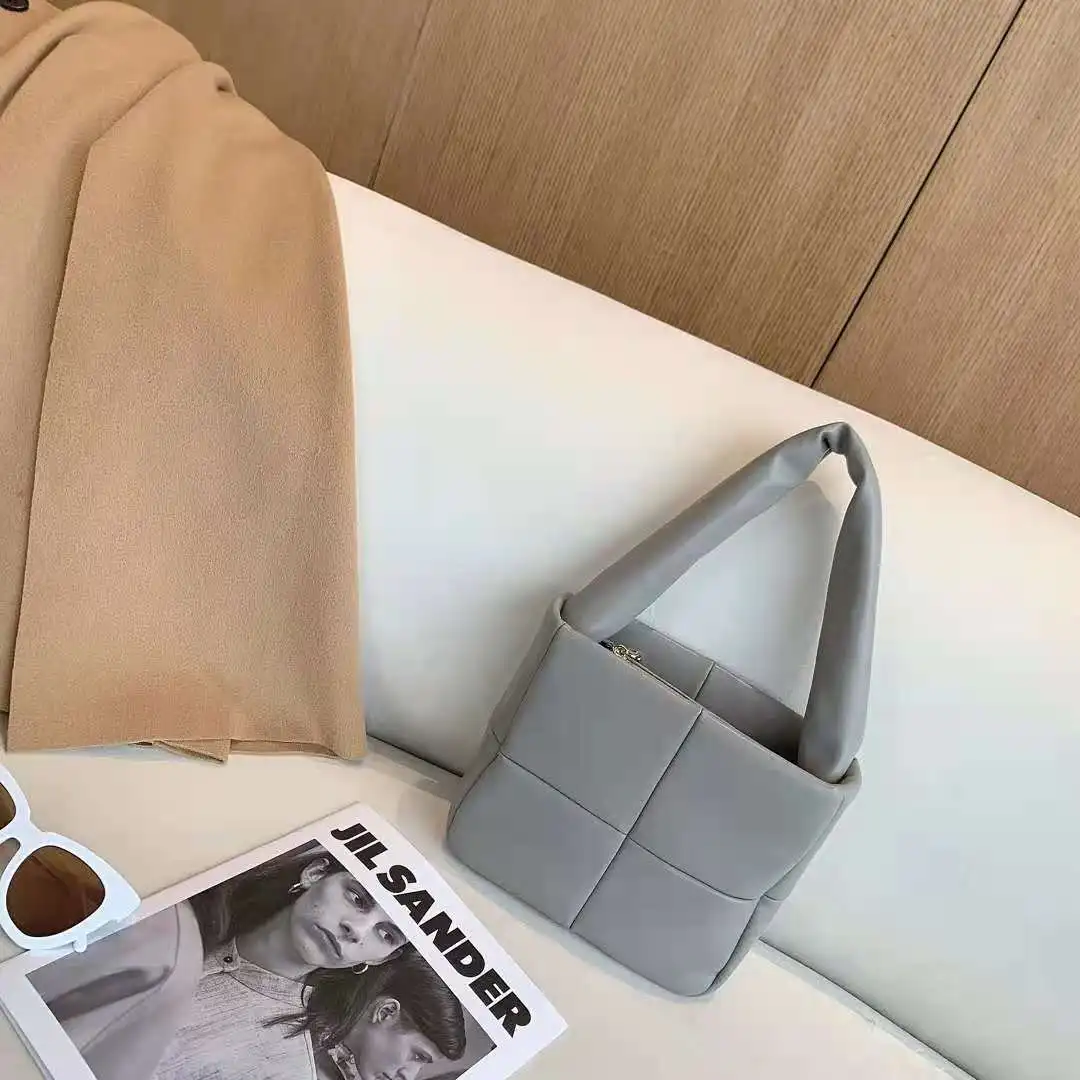 China Factory OEM Fashion Casual Shopper Tote Bag PU Leather Handbag for women 2021, Various