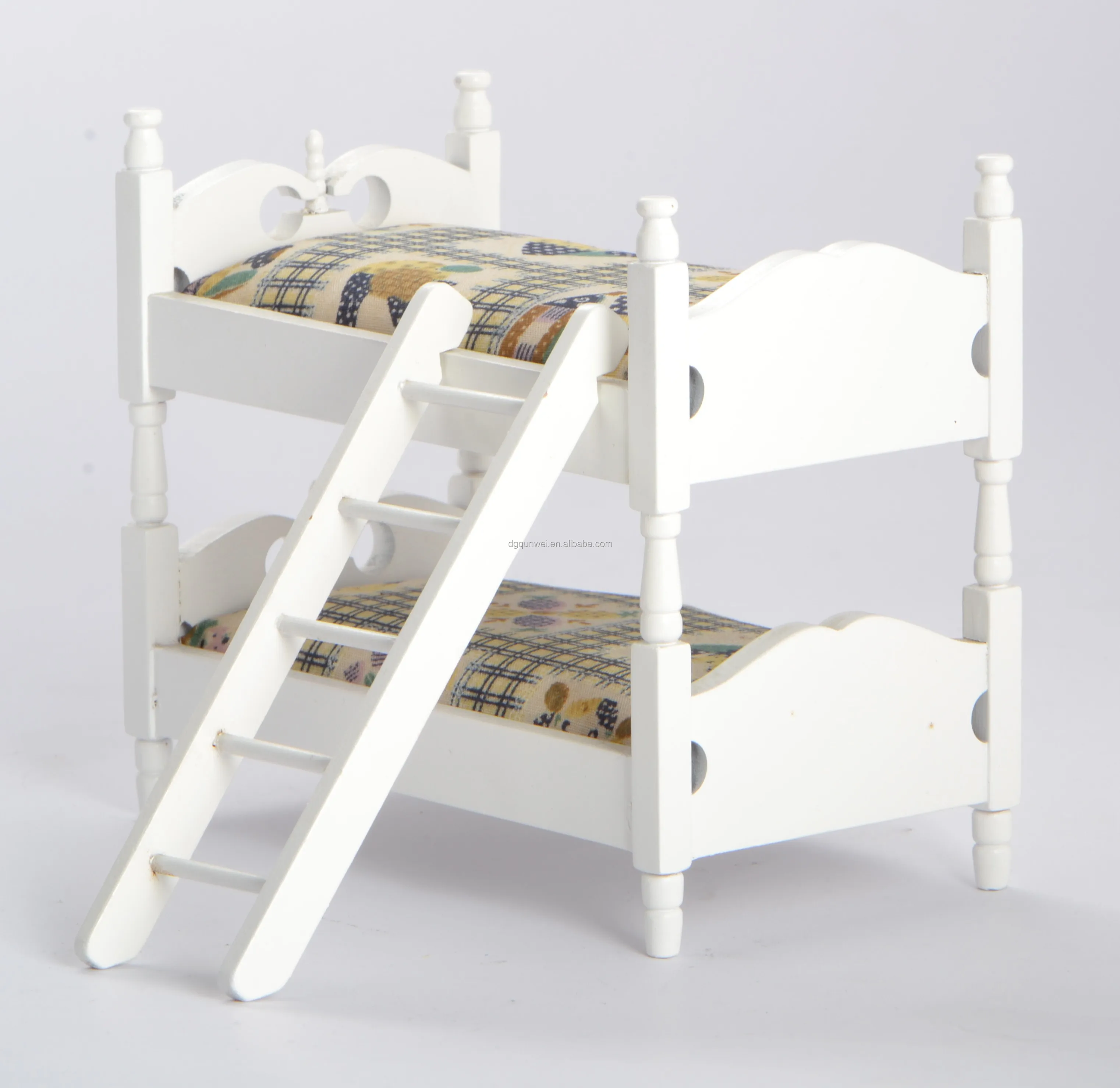 1/12 Scale Modern Dollhouse Furniture Wooden Furniture Beds Miniature