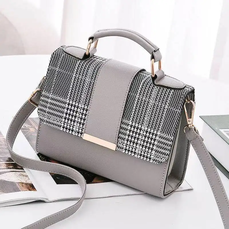 

Student shoulder new women's bag small square Korean version plaid shoulder girl crossbody bag