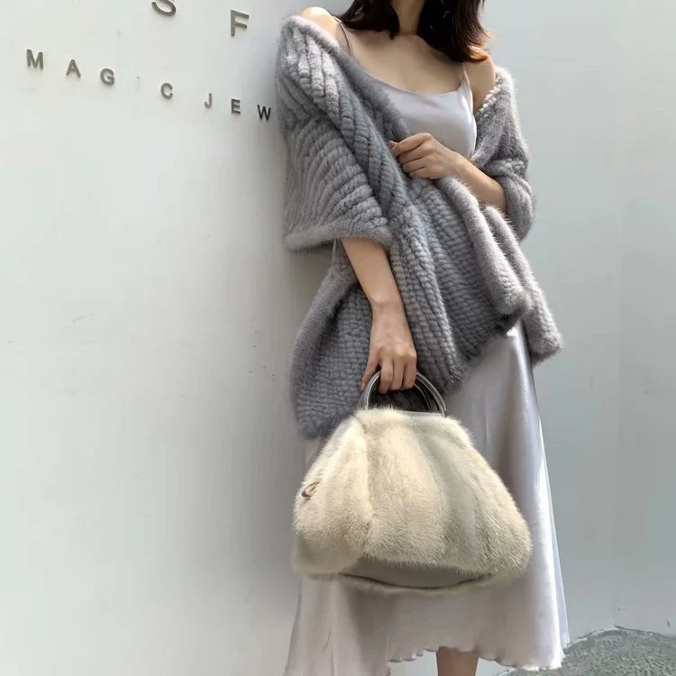 

New Arrival Tote Women Handbag New Fashion Plush Bag Real Mink Fur Bag