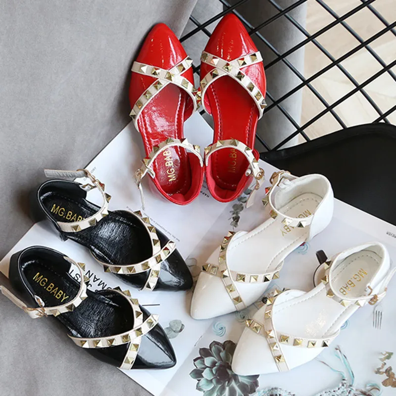 

Hot style princess girls fancy sandals for children kids sweet casual rivet leather shoes, As picture