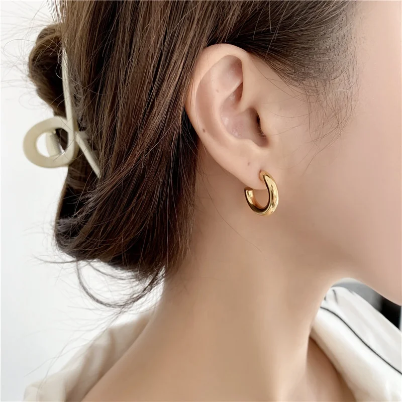 

Geometric Metal Earrings Thick C Shape Stainless Steel Earring 18K Gold Filled Hoop Earrings Minimalist Fashion Jewelry