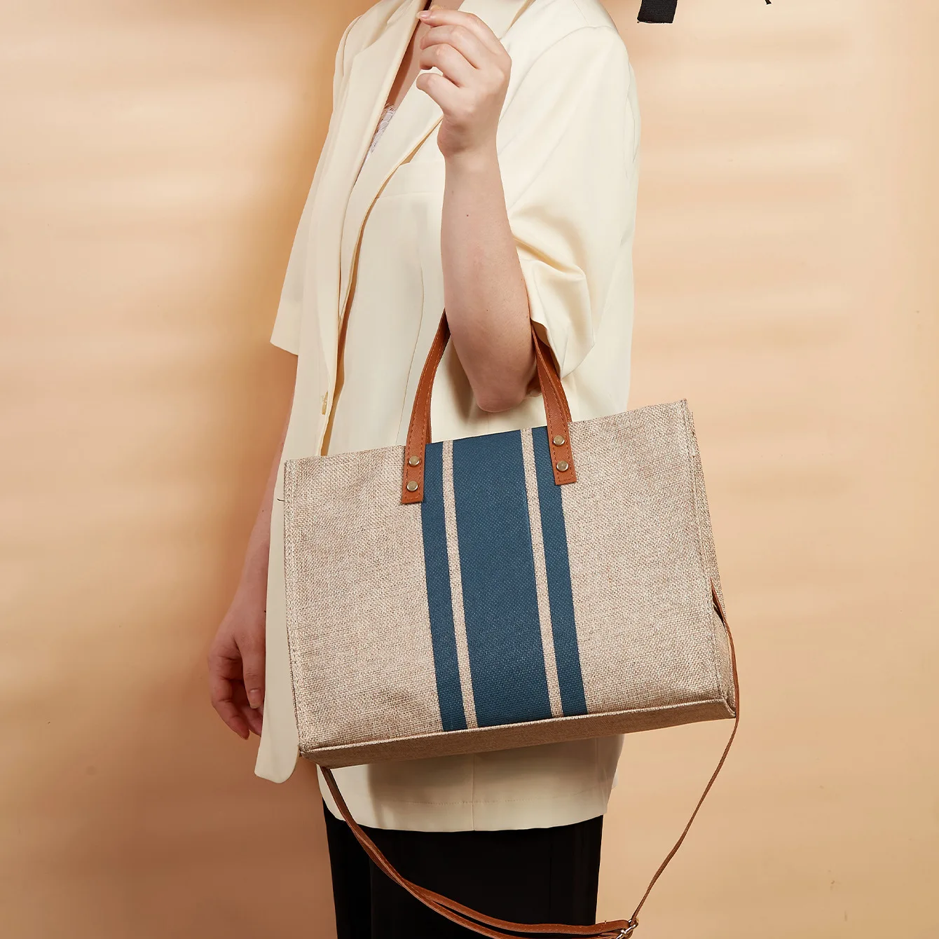 

2022 New Arrivals Design PU Top Handle Large Capacity Ladies Shoulder Strap Duffle Shopping Handbag Cotton Canvas Tote Bag