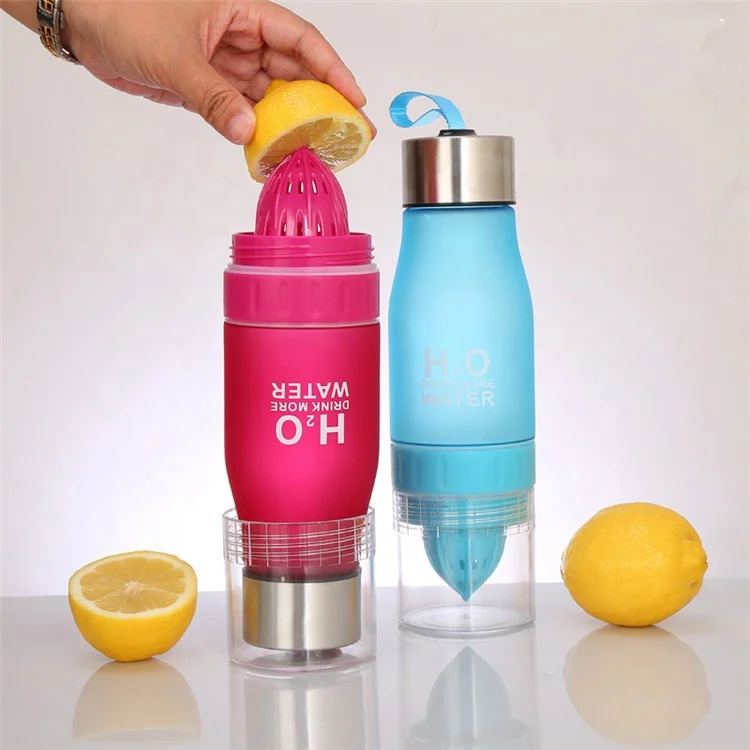 
Free Sample 650ml Plastic Fruit Lemon Drink Bottles With Infuser Infusion Water Bottles 