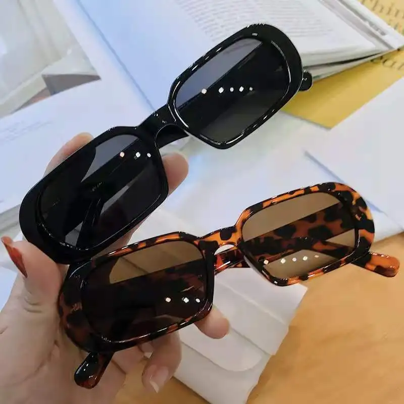 

2022 new fashion small square sunglasses, retro fashion PC multi-color optional sunglasses, 9colors