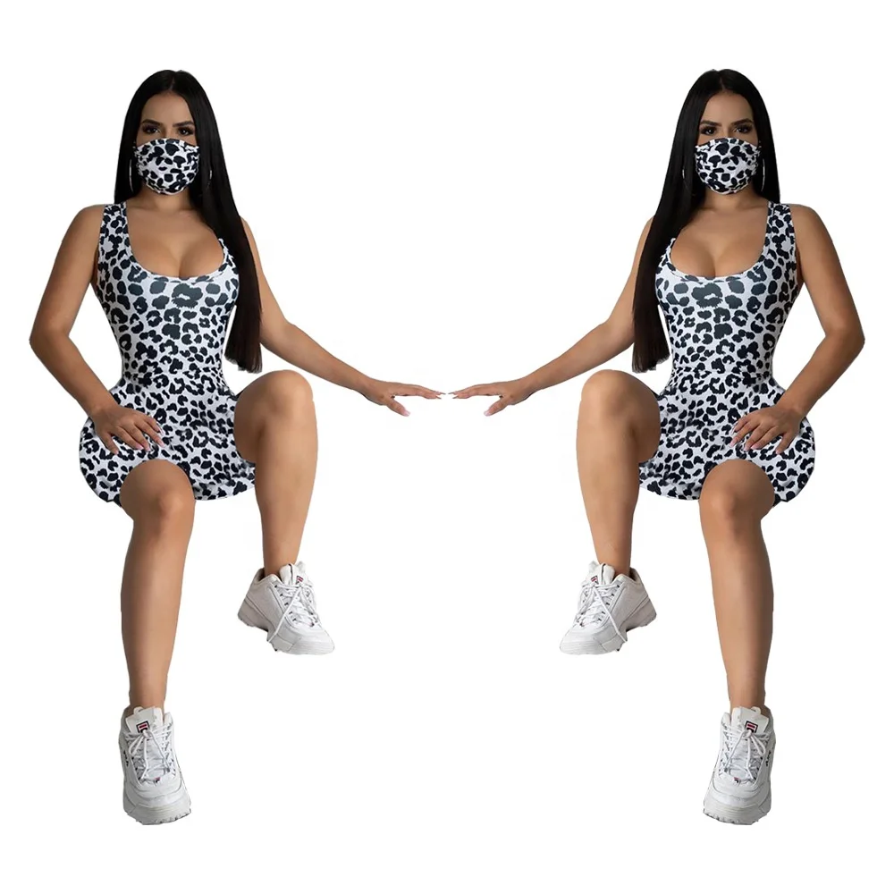 

AI93-8538 European and American women's aliexpress ebay recommended leopard print suspender skinny jumpsuit
