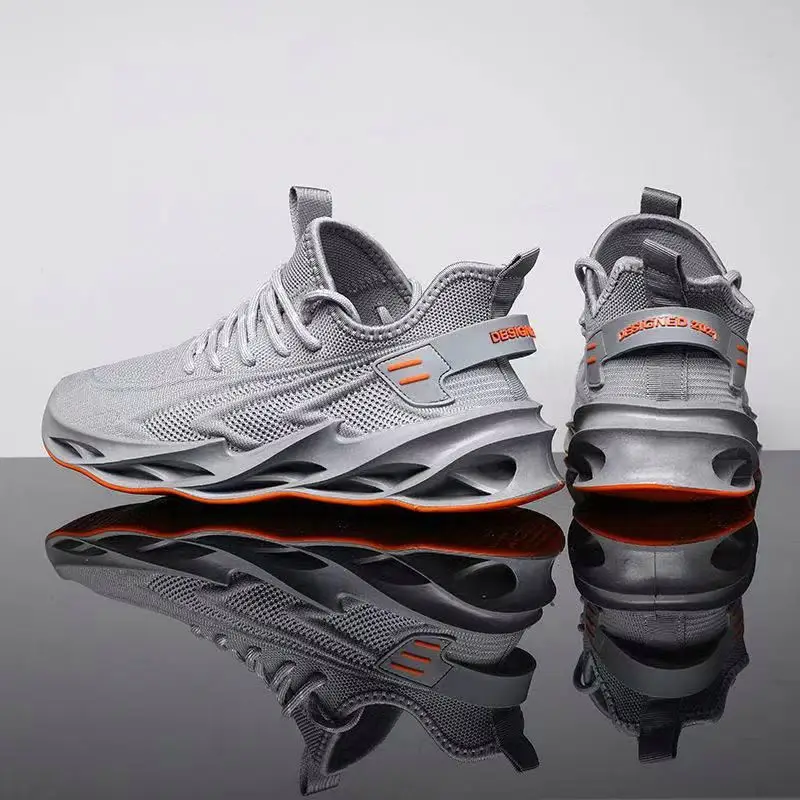 

2019 breathable sports lightweight running men's casual shoes white Bright Color