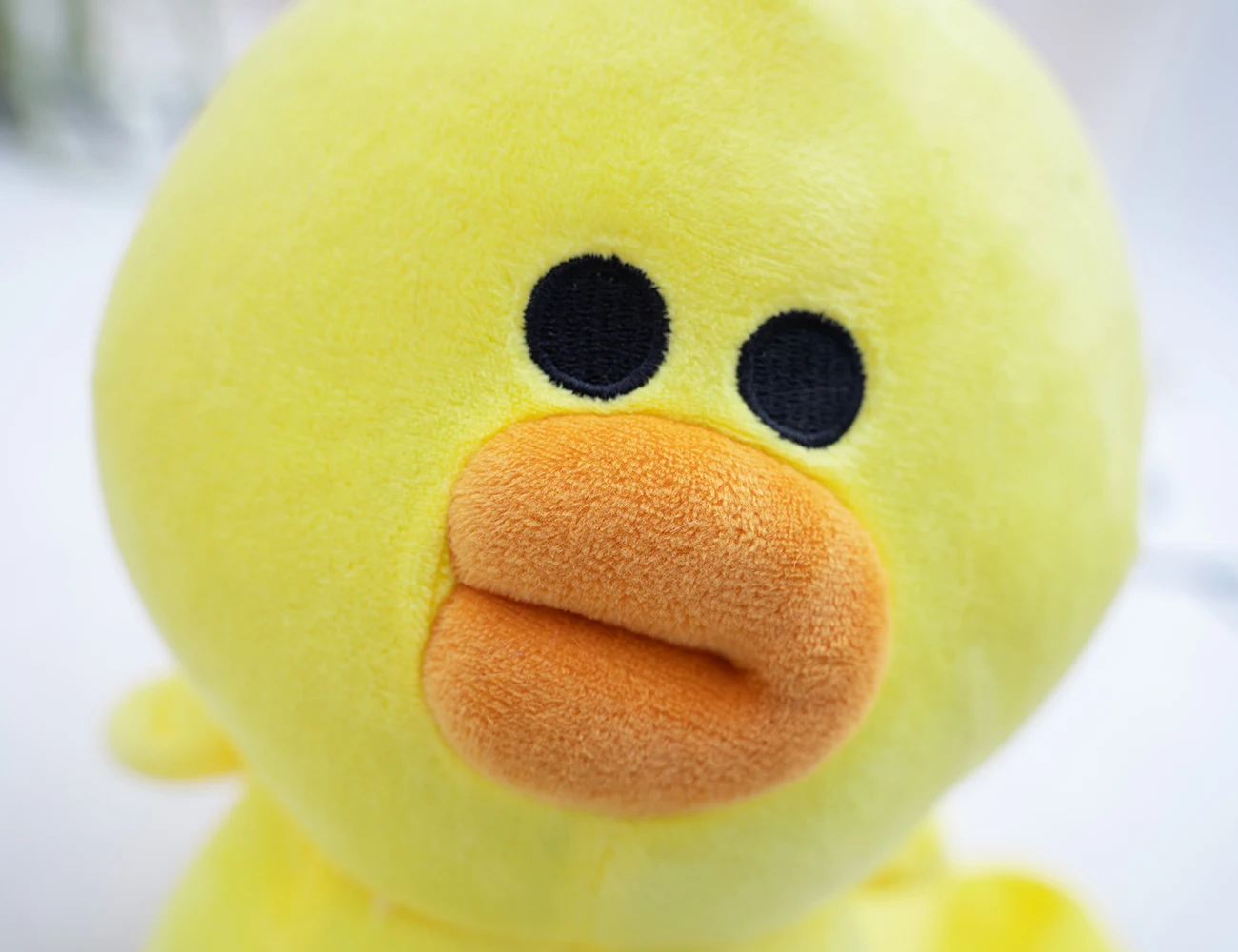 供应超软抱抱鸭动物毛绒玩具为孩子