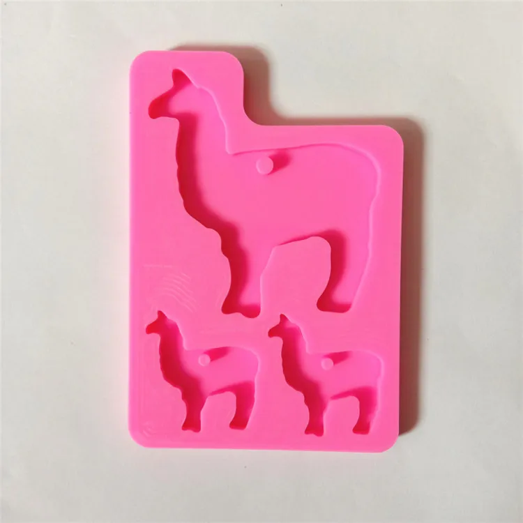 

Shiny animal family mould llama and baby llama keychain silicone mold, White, pink