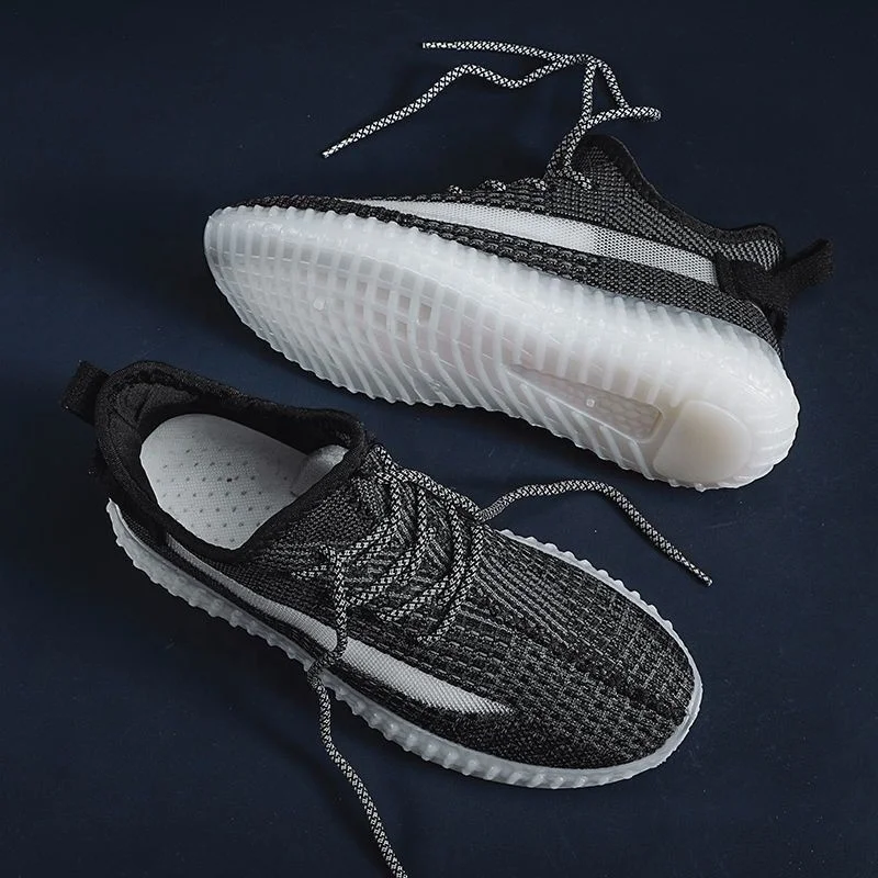 

2021 Latest Design Original Quality yeezy 350 style v2 Alvah Style Men Women Casual Sports Shoes, Customized color