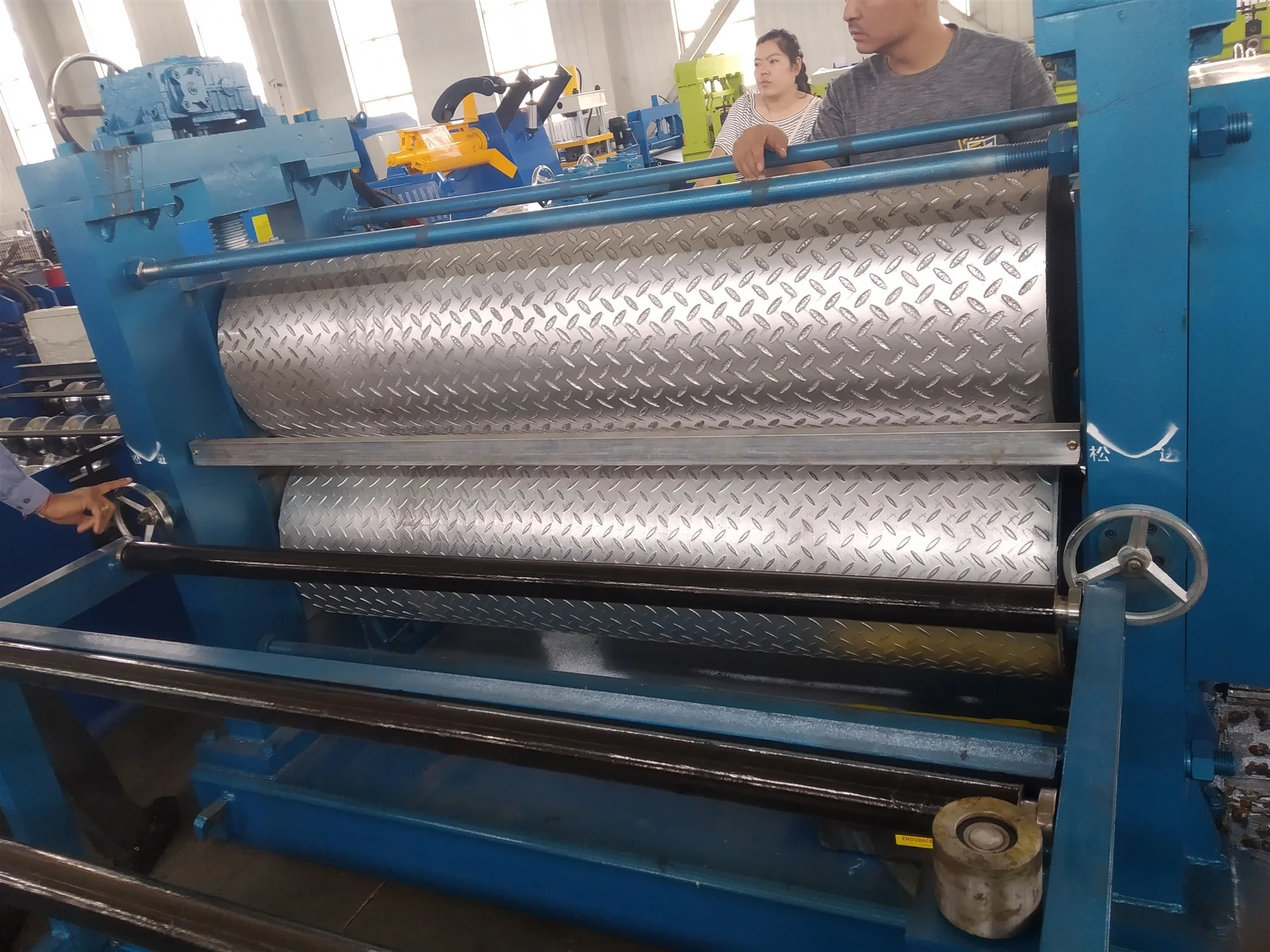 Customized metal plate checkered embossing machine sheet metal embossing equipment 4mm thickness