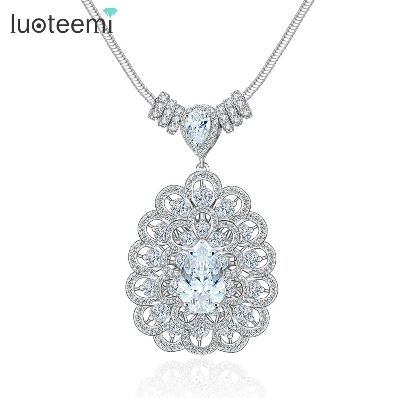 

LUOTEEMI Jewelry Quality Rhodium White Gold Luxury Pure Sparkling Clear Cubic Zircon Paved Big Pendant Necklace Female