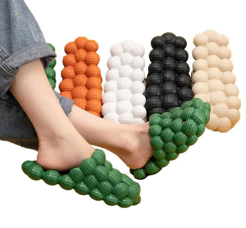 

2022Hot Summer New Personality Bubble Fashion Slippers Home Massage Bottom for Men and Women's Sandals Slippers