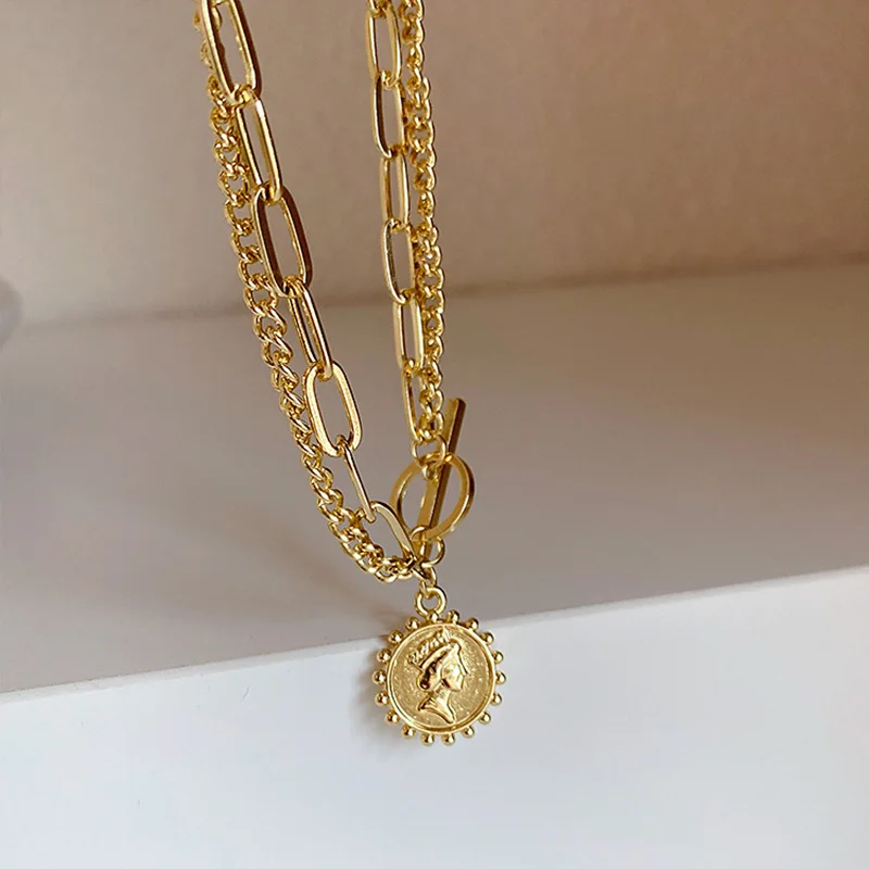

Vintage Queen Figure Pendant Two Layer Chain Necklace For womem, Gold,silver