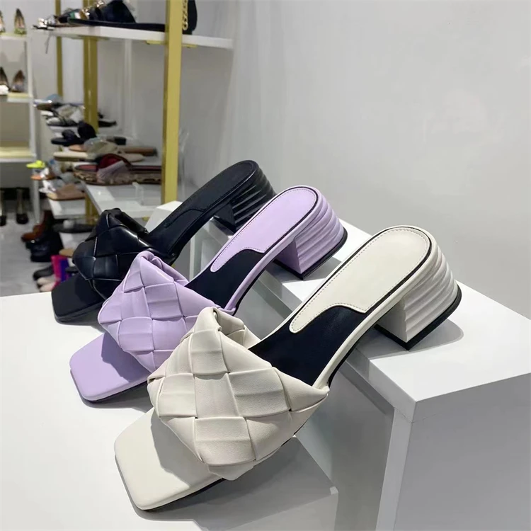 

2022 New European And American Woven Belt Thick Heel Open Toe Sandals Out Wear Women's Heeled Slippers