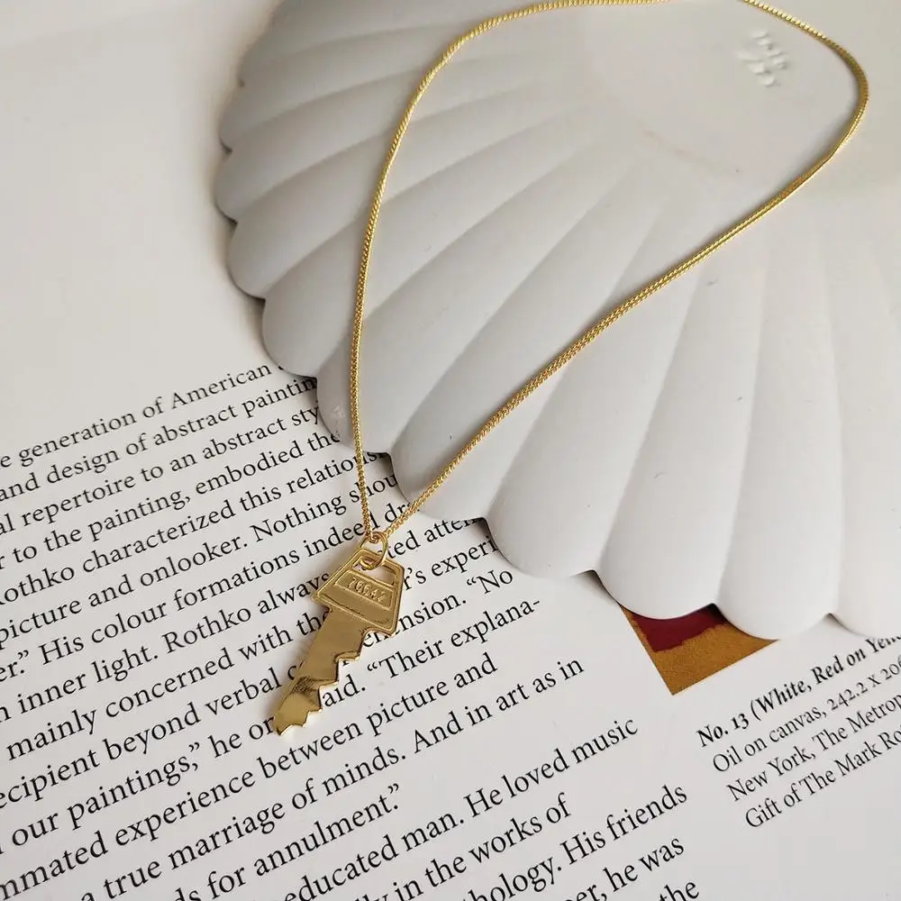 

Luxury Real 925 Sterling Silver Key Pendant Necklace 18K Gold Plated Mini Key Necklace For Lady, Picture