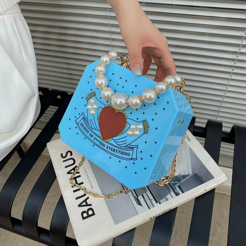 

Cute Heart Pattern Pearl Chain Hand Bag Acrylic Box Bag Vendors Handbag Unique Handbags for Women Custom Handbags Bags Women, As picture fashion handbags summer 2021