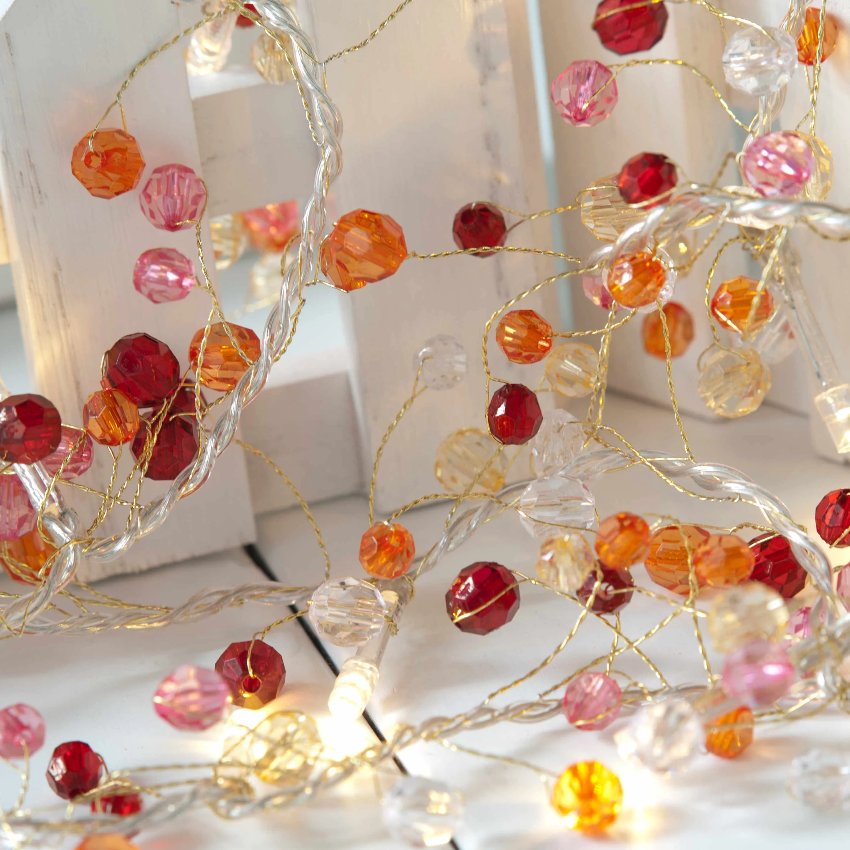 Factory direct sale pendant hanging 16L Beads LED garland fancy light for home