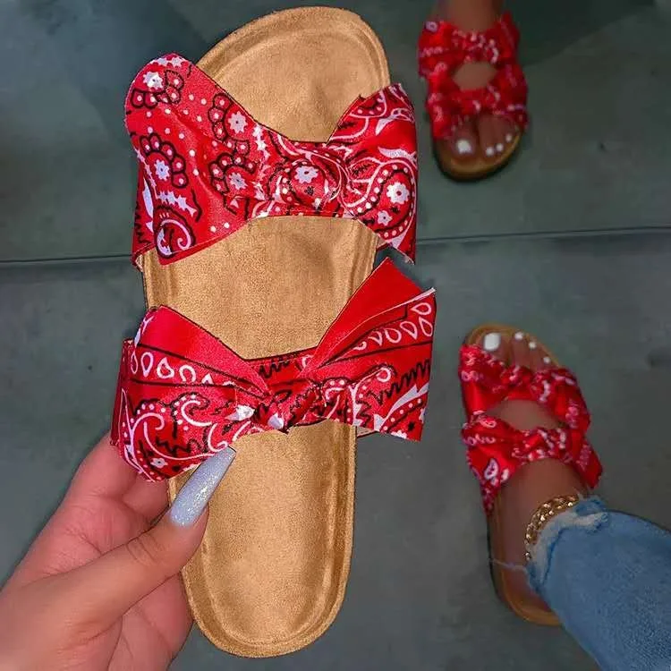 

2021 Spring Summer Slippers for Women Bandana Slides Custom Designer Paisley Sandals Beach Slides Wholesales, Multi