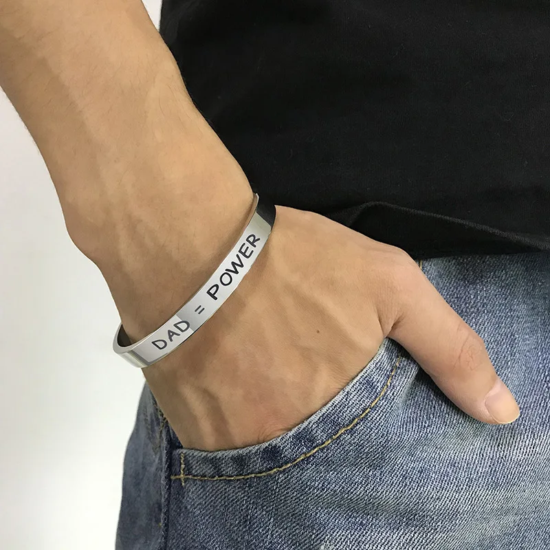 bracelet (4).jpg