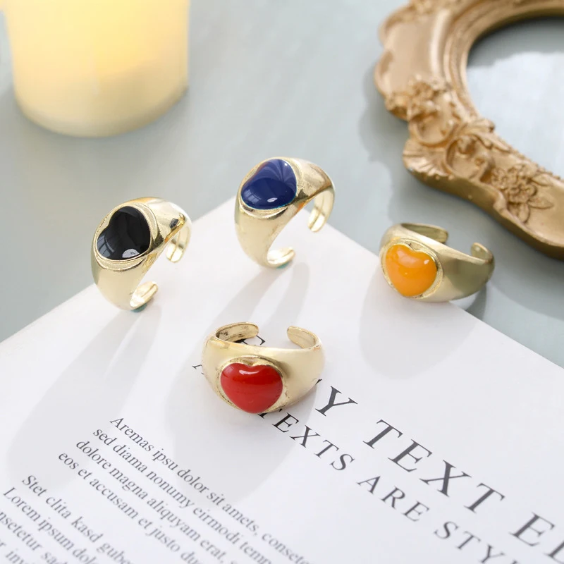 

French Baroque Vintage Candy Color Enamel Metal Spray Paint Colorful Enamel Dripping Oil Heart Ring For Women Jewelry Gift, Picture shows