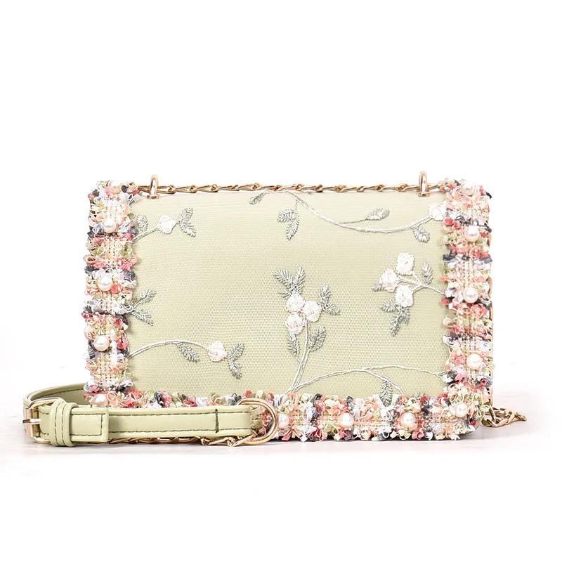 

2021New Arrivals Wholesale small square flower Pearl shoulder clutch mini handbags for ladies women shoulder bag