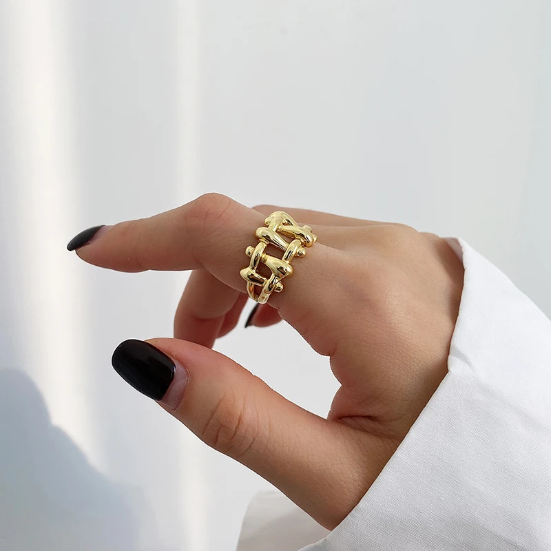 

ENSHIR Minimalist Simple Fashion Jewelry Gold Plated Hollow Irregular Woven Adjustable Finger Rings, Picture shows