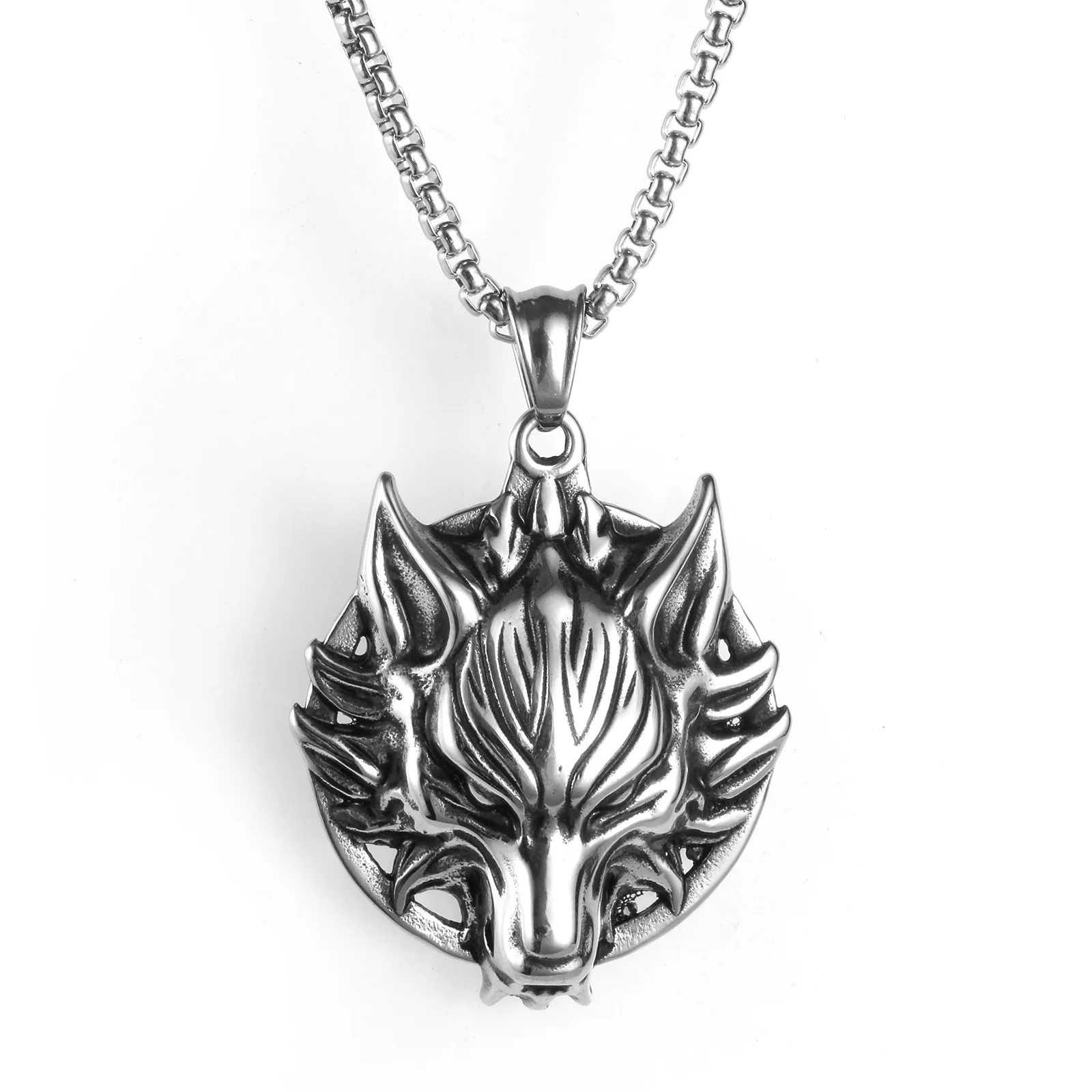 

2022 European and American stainless steel jewelry wholesale men's pendant necklace retro wolf head titanium steel pendant