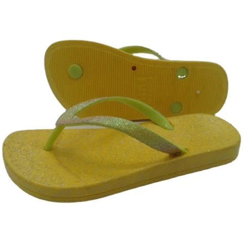 

Outdoor sandals flip flops shining summer home and beach sandals for girls, Picture