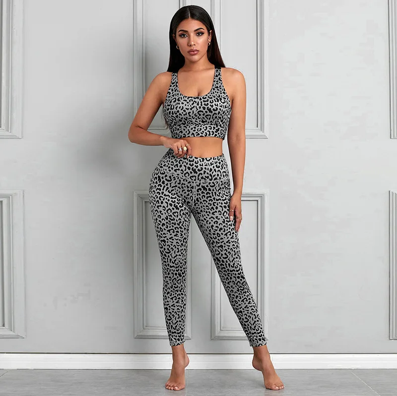 

Hot Sale 2021 New Custom Running Tight Hip Lift Yoga Set Fitness & Yoga Wear