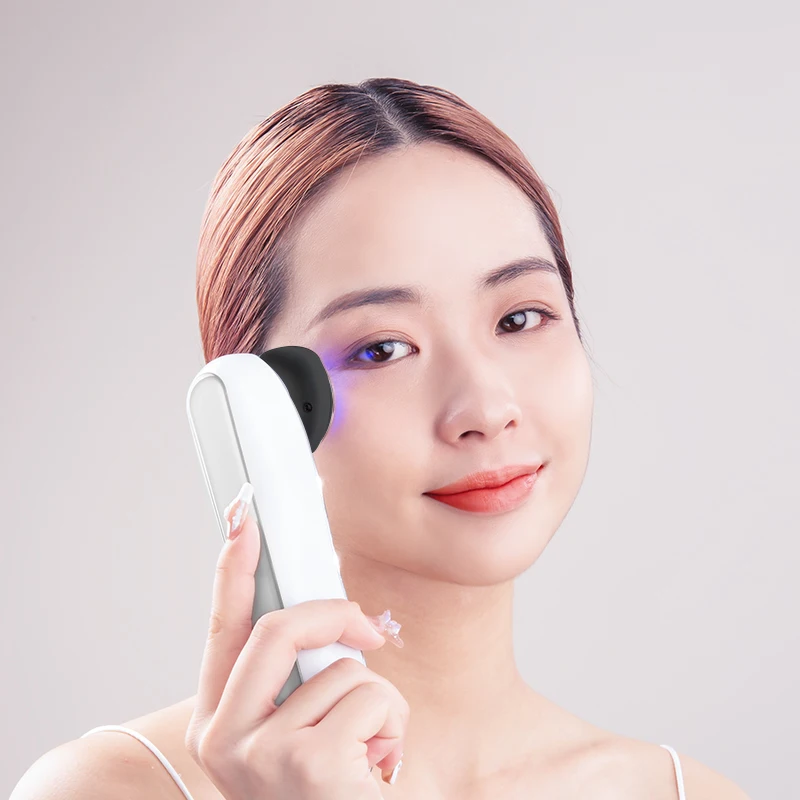 

Home Use Beauty Device EMS Vibration LED Photon Therapy USB Charging Hot Cold RF Facial Beauty Device