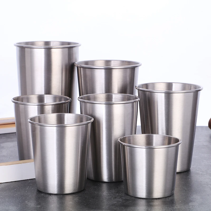 

Cheap wholesale drinkware 230ml/600ml German-style Single layer stainless steel 304 custom juice drinking beer cup in hand, Customized color