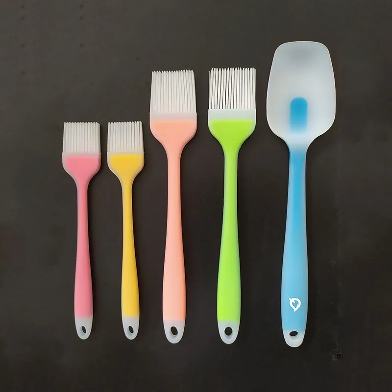 

CUTEN OEM 5PCS Backwerkzeuge Oil Baking Cooking SET Silicone brush Kitchen Baking toolBrush Silicone Basting Pastry Brush, Accept customization