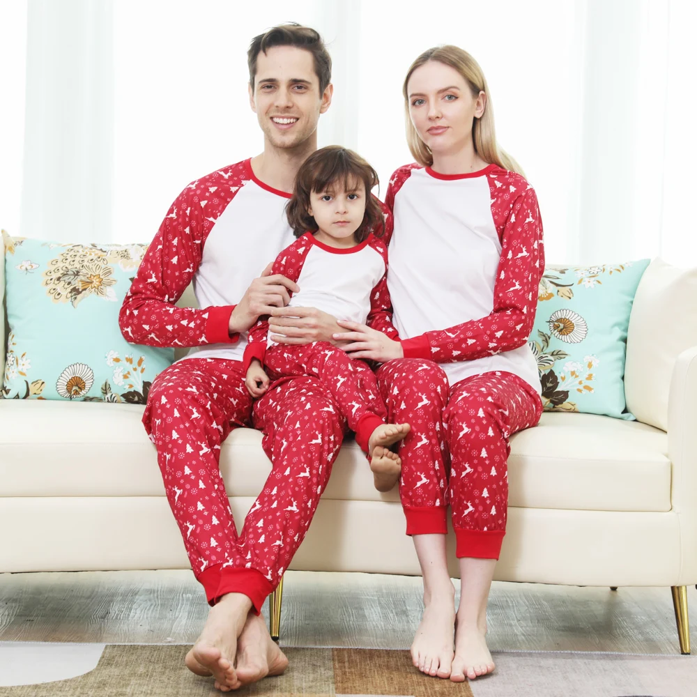 

High quality 2021 red and white christmas pajamas blank baby onesie sleepwear 2pcs women sleepwear family christmas pyjamas