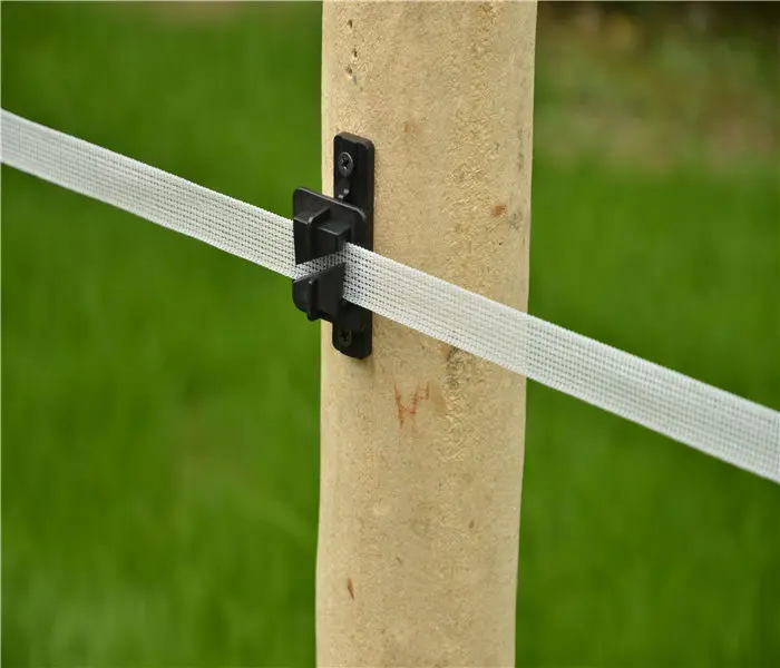 

Plastic claw insulator for wood post Black pp uv resistance farm electric fence wire poly wire rope INS107 Heavy Duty Insulator, Black or customized