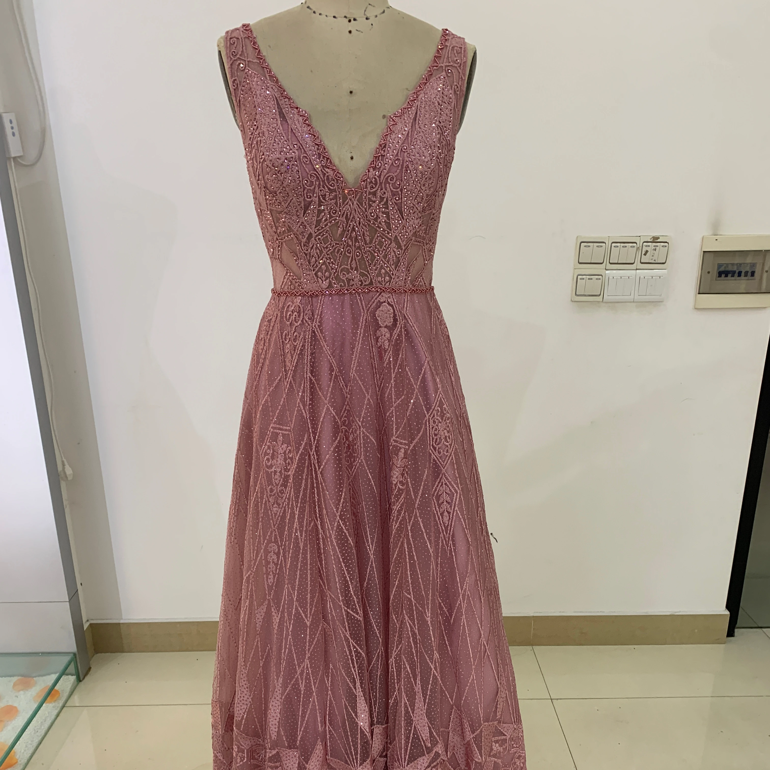 

Chaozhou Made Deep V Neck Pink Bling Fabric A Line Gowm Prom Dresses 2021, Custom color