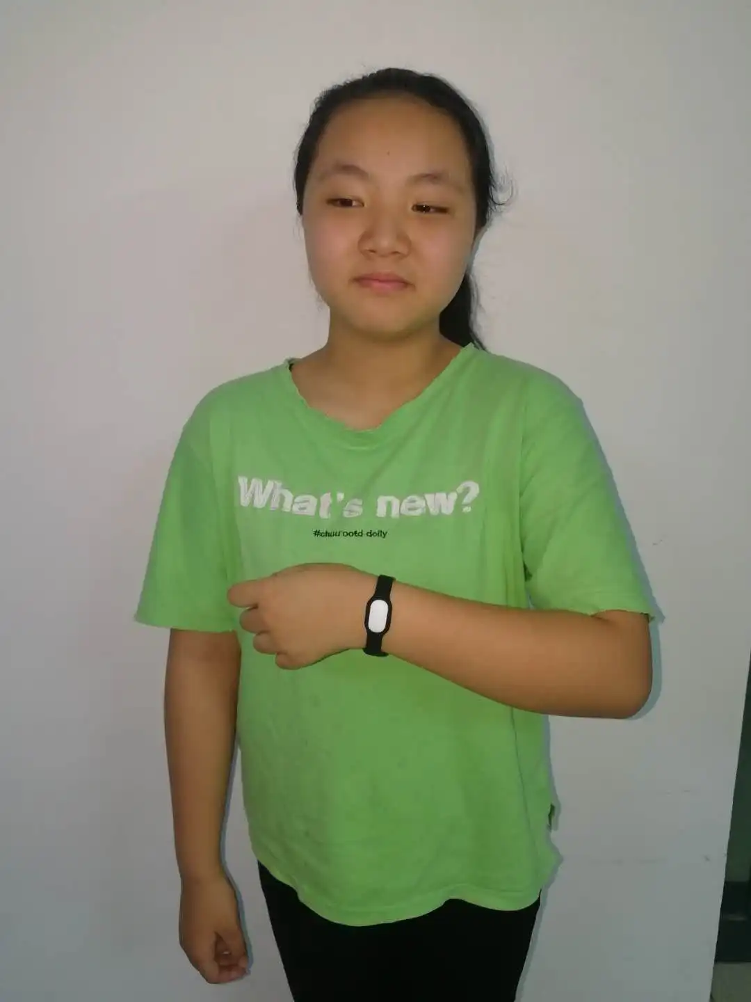 
Body temperature Group temperature monitoring system bluetooth smart bracelet watch Fitness Tracker for school and Public area 