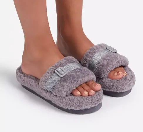 

2021 Hot Selling Women Fur Slippers Thick Sole Soft Plush Top Brand Ladies Shoes Low Price Black Pink Grey Furry Winter Slippers, Pink\green\black\grey