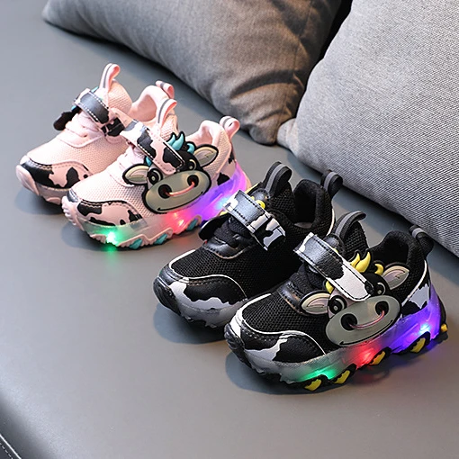 

Children's Casual Basketball Shoes Breathable Mesh Running Shoes Designer Shoe Kids With Light