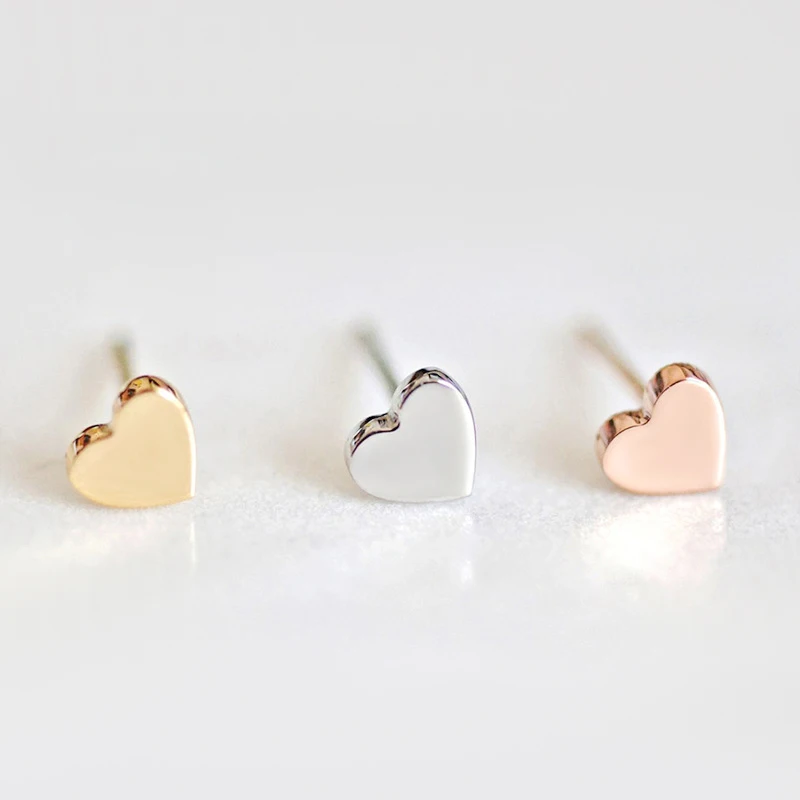 

High Quality Simple Stainless Steel Gold Mini Tiny Heart Stud Earrings Cross Stud Earrings For Ladies Minimalist