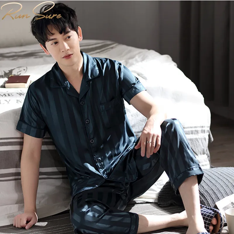 Luxury Sleepwear Men's Classic 22mm 100% Silk Pajamas
