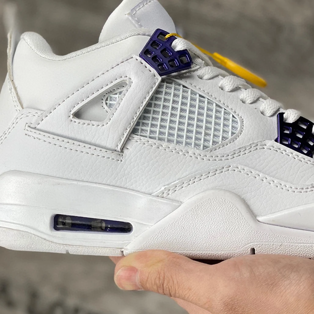 

high quality A fashion sneakers J4 Retro OG for men, Picture shows