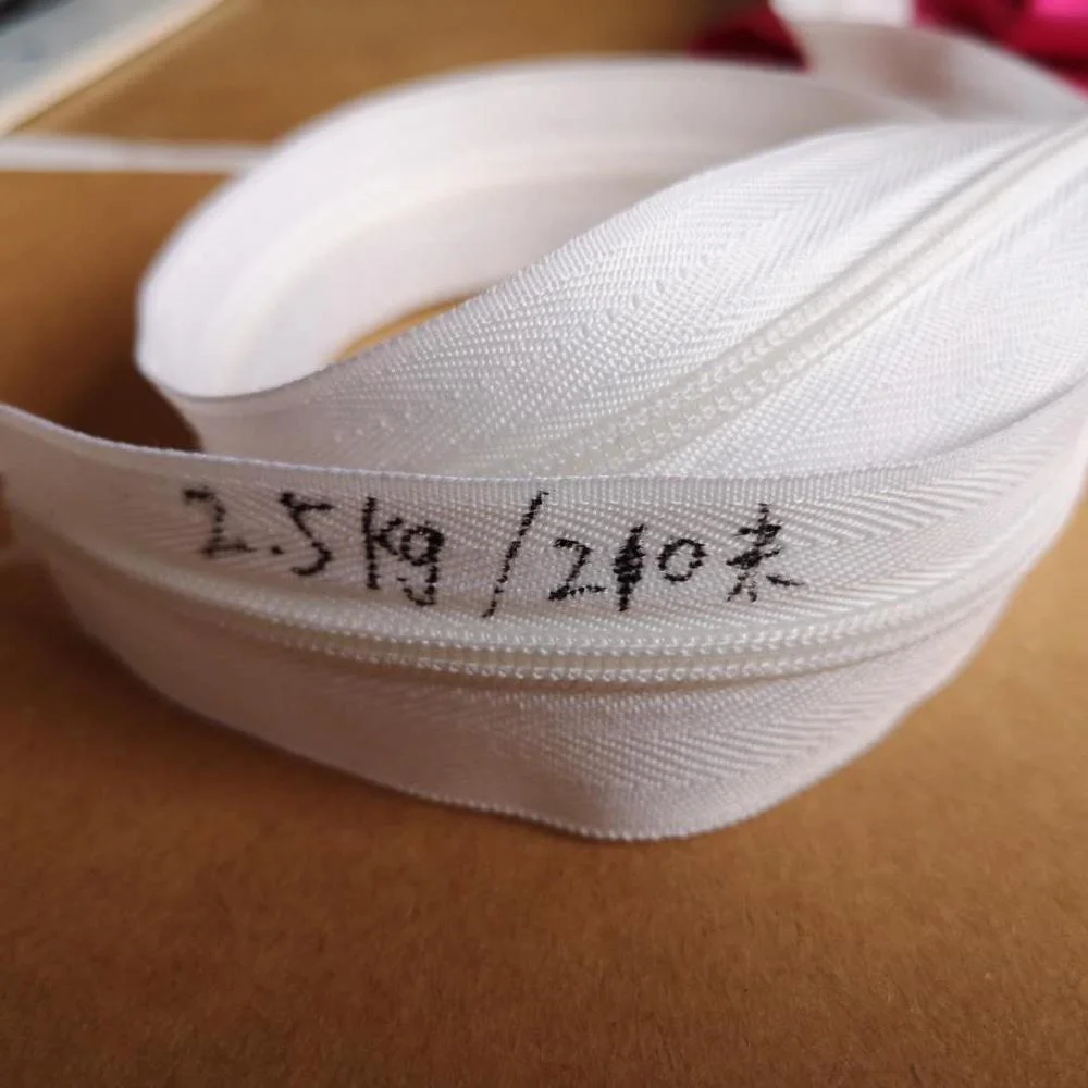 

High quality long chain  Nylon Zipper In Rolls raw white color