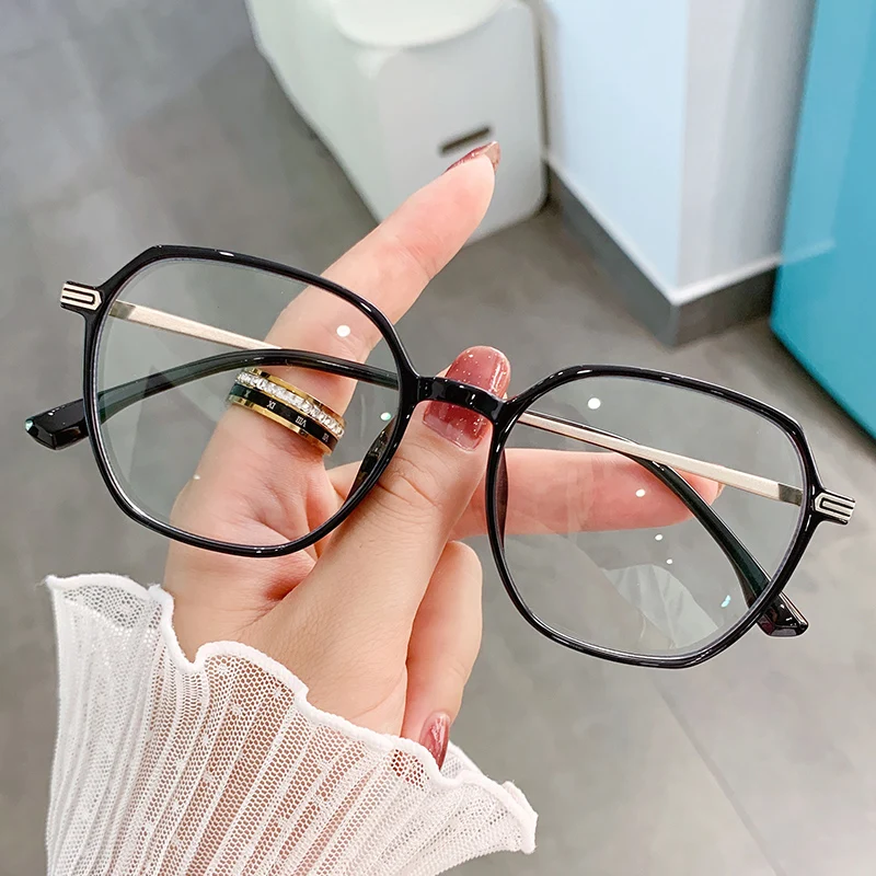 

2021 Wholesale Amazon Fashion Clear Plastic Suqare Frames Anti Blue Light Blocking Filter Protect Lenses Gafas Optical Glasses