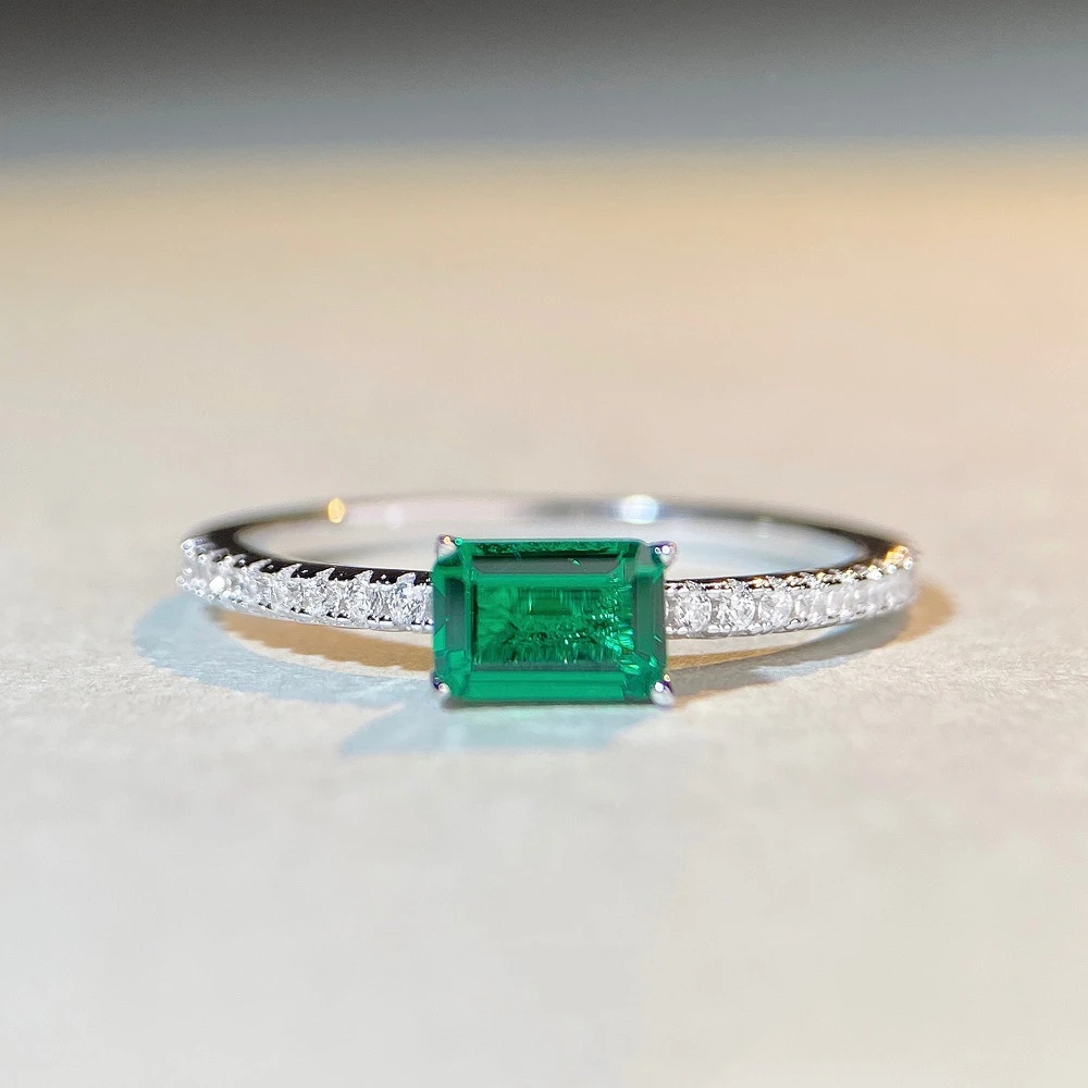 

QS661 Luxurious Style Green Diamond Square Ring S925 Sterling Silver Emerald Rings For Women