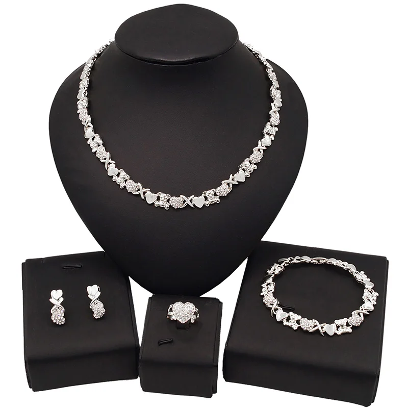 

Yulaili Small Teddy Bear I Love You Hug and Kiss Necklace Jewelry Set Fashion Design Dubai Gold Plated Wedding Jewelry Set X0034
