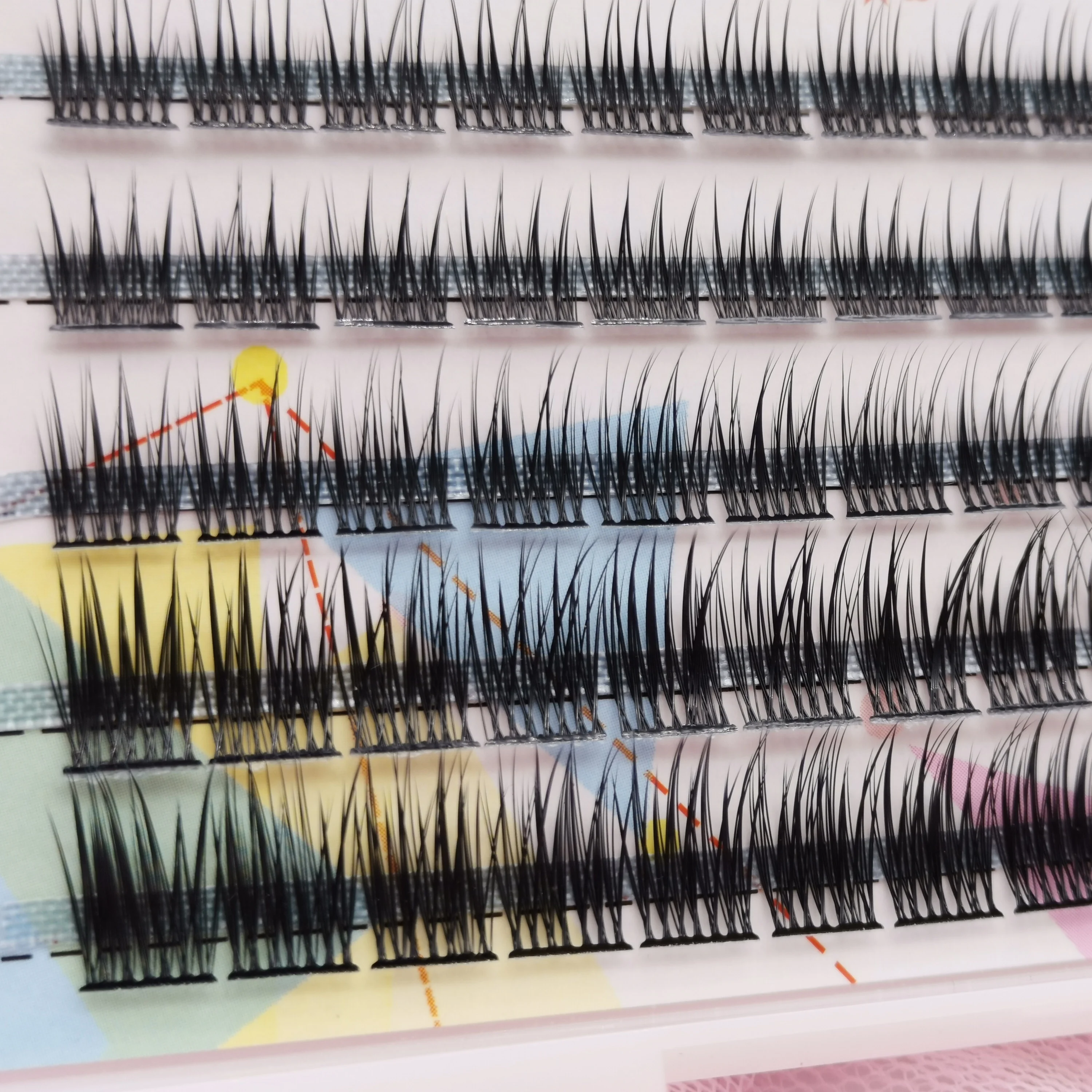 

Privte Label New Style Pre Made Fan Lash Cluster Lashes, Natural black