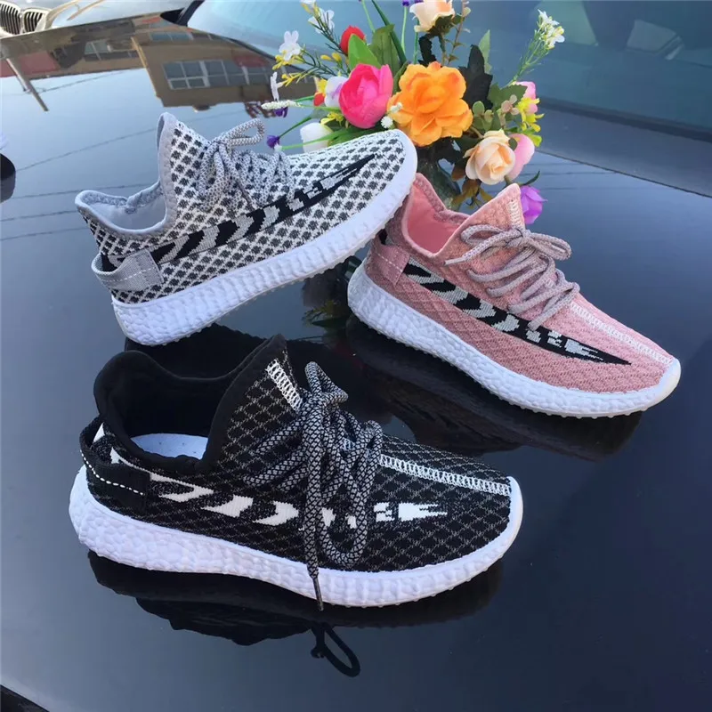 

Fashion 2020 men's shoes and women's shoes casual, comfortable and breathable mesh flat sole sneakers wholesale in China, Silver,white,two-color