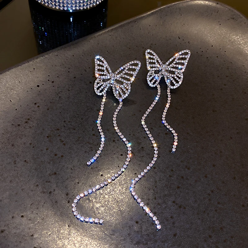 

trendy fashion claw crystal butterfly rhinestone earrings